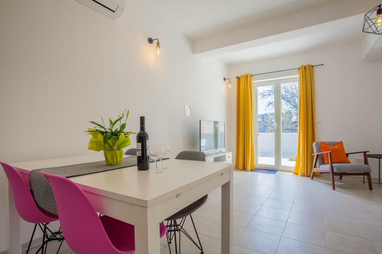 Apartment Garden breeze Cres Buitenkant foto