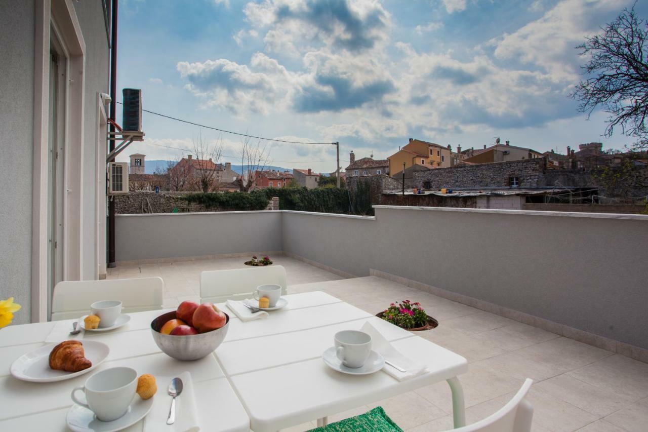 Apartment Garden breeze Cres Buitenkant foto